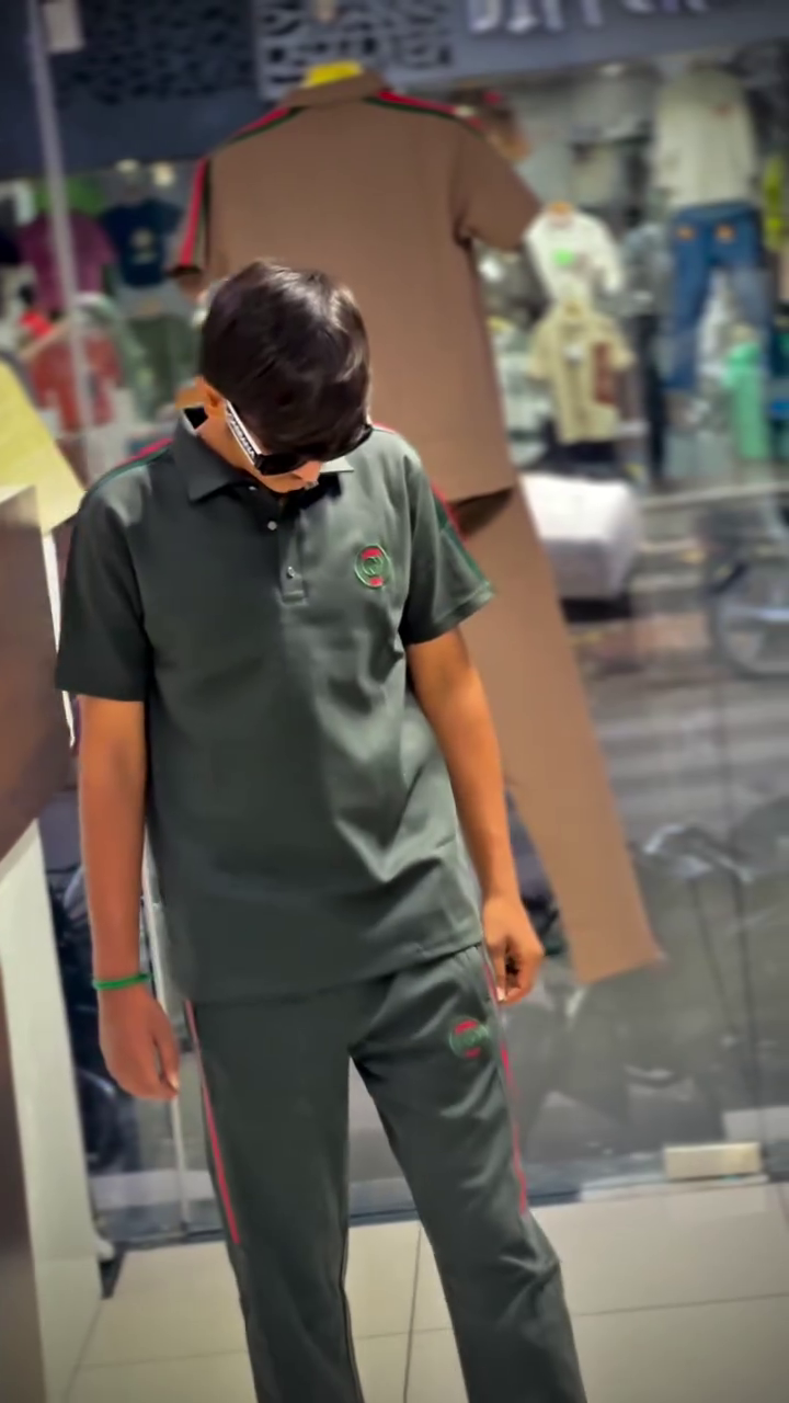 Men’s Polo T-Shirt with Contrast Collar & Bee Embroidery | Premium Casual Slim Fit Half Sleeve Tee - Image 4