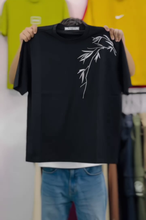 Men Polyester Regular Fit Placement Print Tshirts
