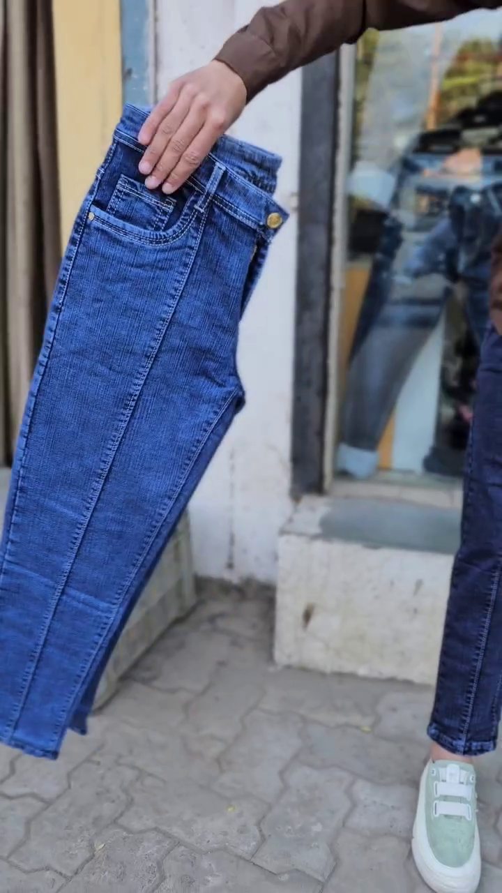 Men Charcoal Grey Regular Fit Jeans - Image 7
