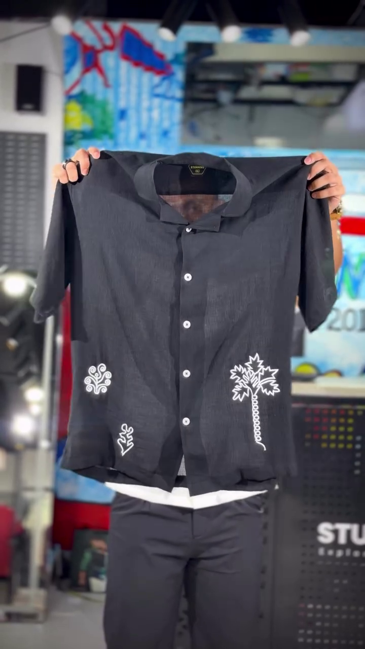 Men Relaxed Fit Embroidery Resortwear Shirt - Image 3