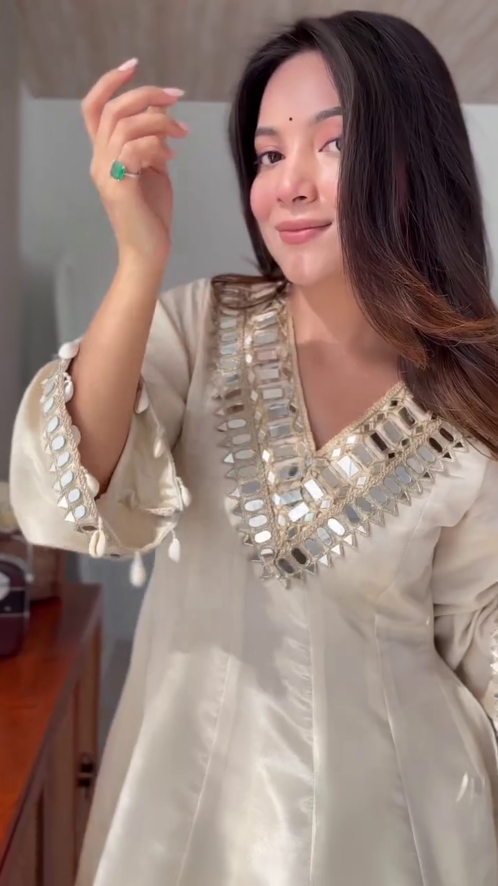 Women Embroidered Regular Mirror Work Kurta with Sharara & With Dupatta - Image 5